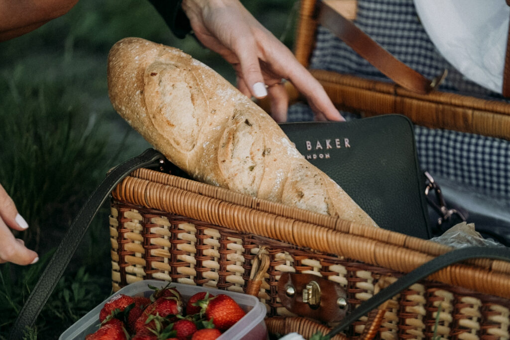 Geschenkideen-fuer-Verlobte-Picknick